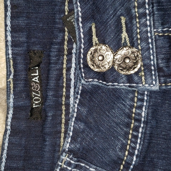 Roz & Ali jeans - Picture 4 of 8